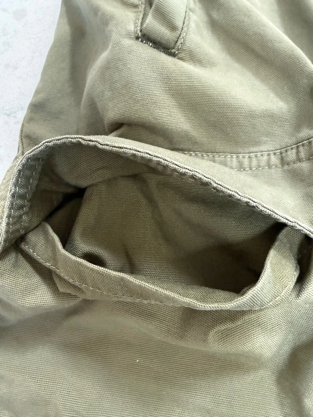 Tommy Bahama 35 - 10” Olive/Dark Khaki Men’s Cargo Shorts